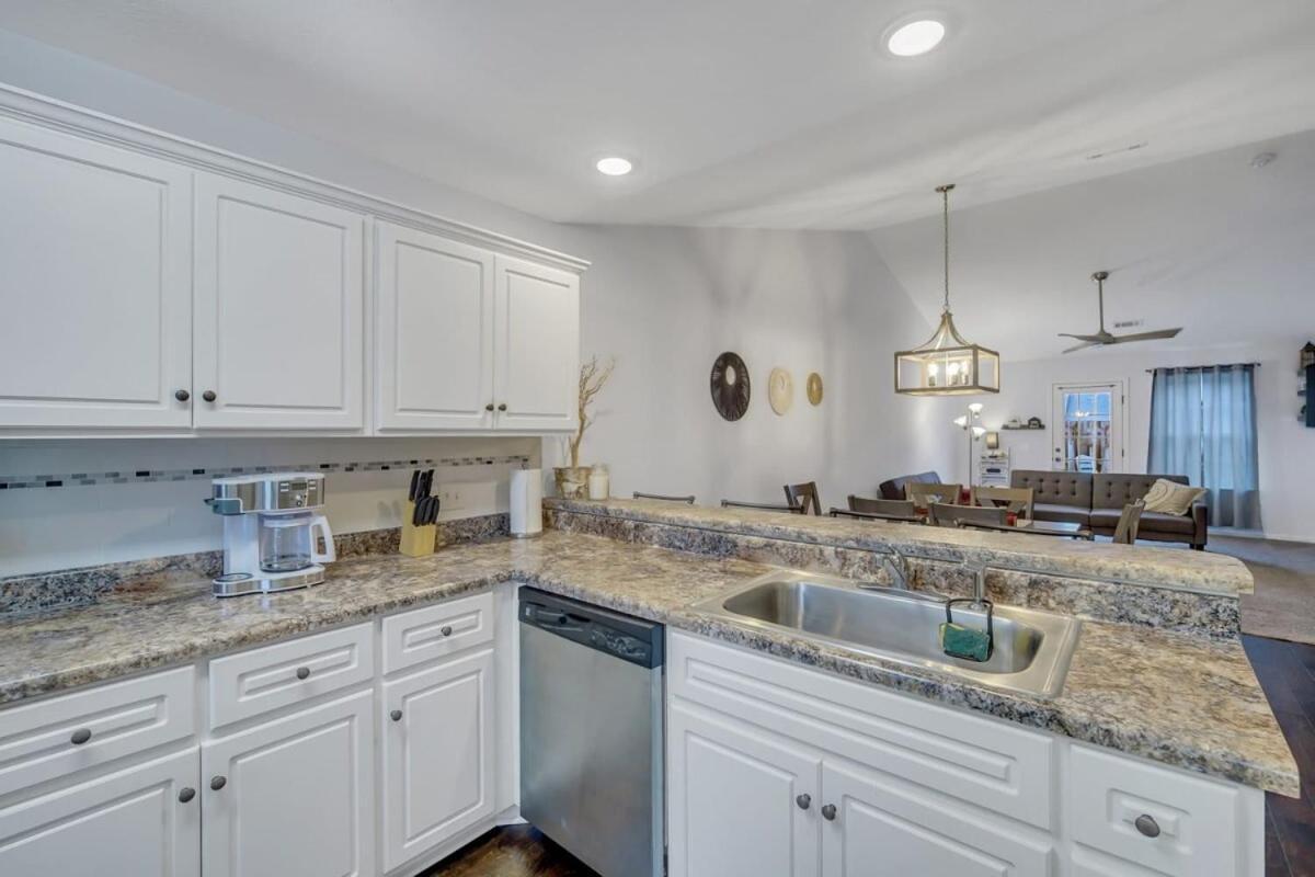 Gata Suite - Quiet Neighborhood 10 Minutes To Gsu Statesboro Esterno foto